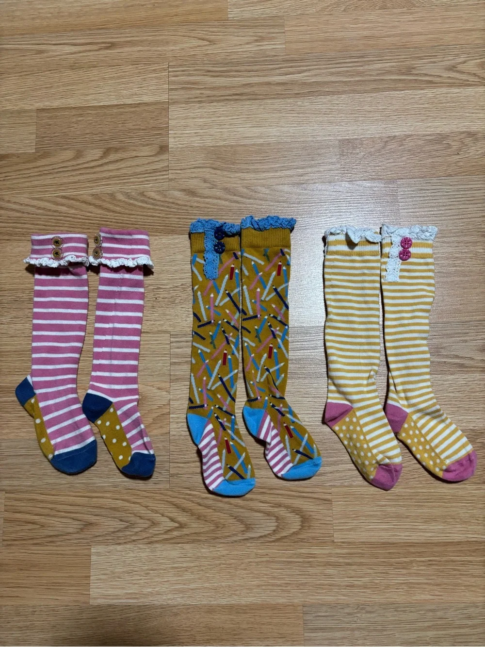 Bundle “Matilda Jane” high knee socks size Medium (Shoe size 9-13) in EUC